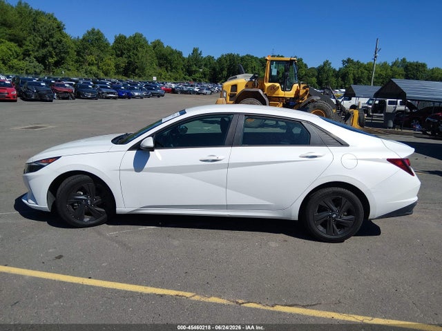45460218 :رقم المزاد ، 5NPLM4AG7MH048334 vin ، 2021 Hyundai Elantra Sel مزاد بيع
