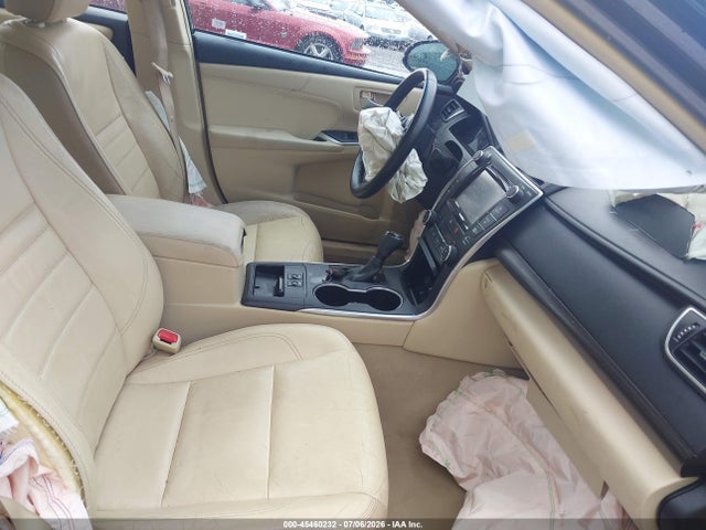 45460232 :رقم المزاد ، 4T1BF1FK8FU966616 vin ، 2015 Toyota Camry Le/xle/se/xse مزاد بيع