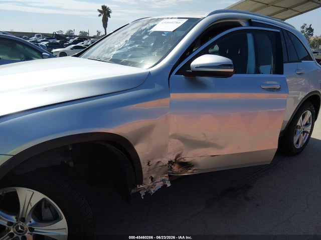 Продажа на аукционе авто 2018 Mercedes-benz Glc 300, vin: WDC0G4JBXJV093806, номер лота: 45460286