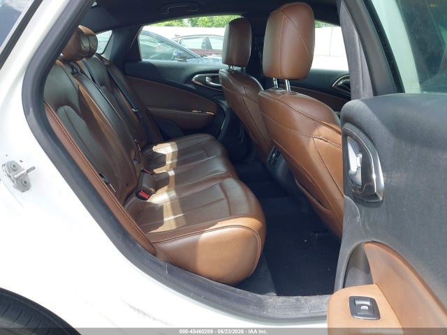 Chrysler 200 C 2015 1C3CCCCB5FN735933 Image 8