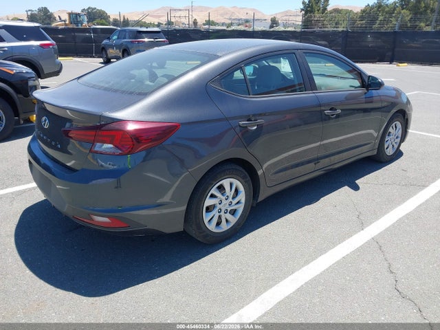 Hyundai ELANTRA SE 2020 5NPD74LF7LH611946 Image 4