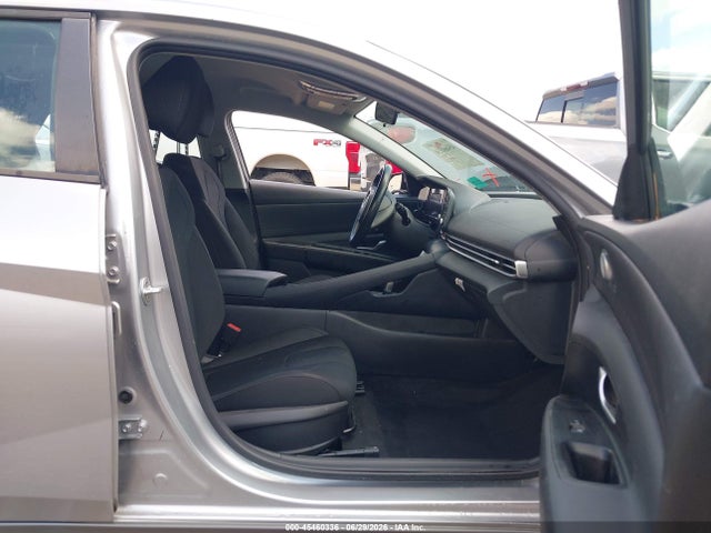5NPLS4AG8MH040278 Hyundai ELANTRA SEL