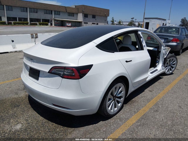 2021 Tesla Model 3 Standard Range Plus Rear-wheel Drive მანქანა იყიდება აუქციონზე, vin: 5YJ3E1EA8MF073470, აუქციონის ნომერი: 45460345