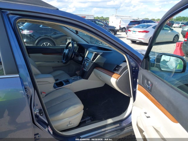 2014 Subaru Outback 2.5i Limited მანქანა იყიდება აუქციონზე, vin: 4S4BRCMC5E3295814, აუქციონის ნომერი: 45460358