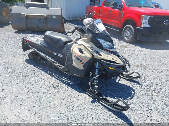 Ski Doo Renegade 800r 2017 2BPSURHAXHV000014 главное изображение