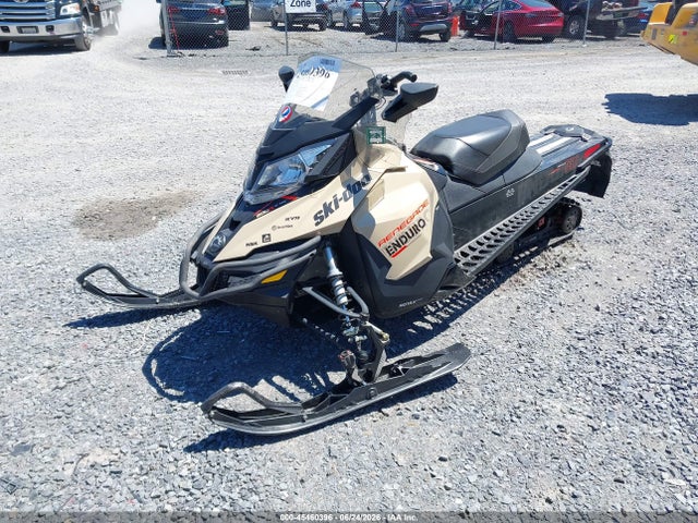 Ski Doo Renegade 800r 2017 2BPSURHAXHV000014 Image 2