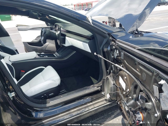 45460439 :رقم المزاد ، 5YJSA1E60TF558011 vin ، 2026 Tesla Model S Plaid/signature Series مزاد بيع
