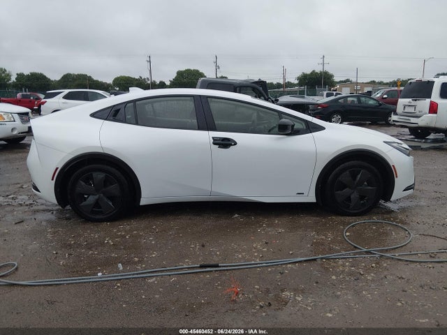 Toyota Prius Le Awd-e 2024 JTDADABU3R3018227 Image 13