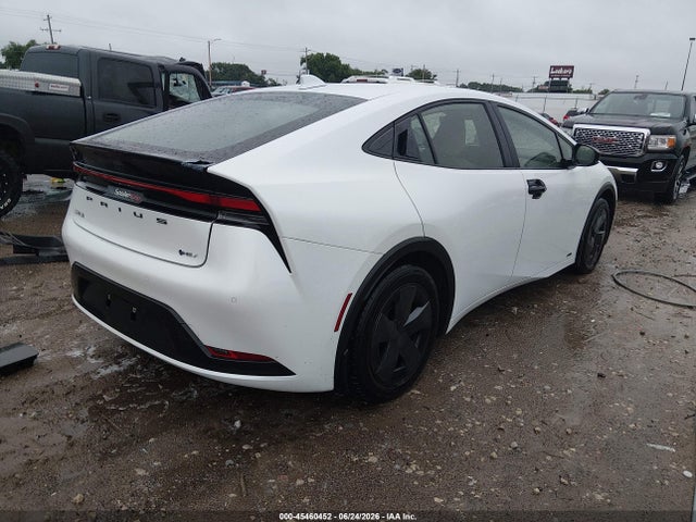 Toyota Prius Le Awd-e 2024 JTDADABU3R3018227 Image 4