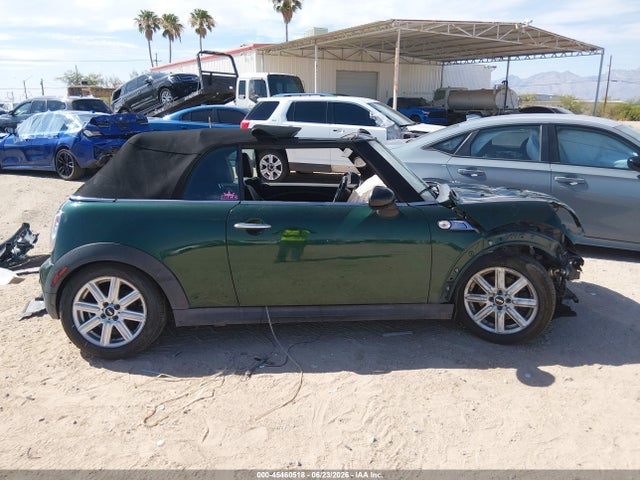 Mini Convertible Cooper S 2014 WMWZP3C57ET298318 Image 14