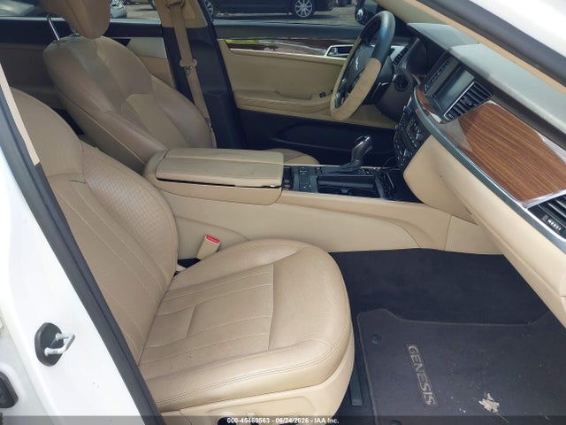 2016 Hyundai Genesis 3.8 მანქანა იყიდება აუქციონზე, vin: KMHGN4JE7GU115615, აუქციონის ნომერი: 45460563