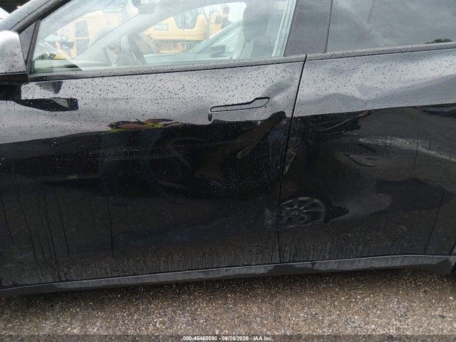 45460590 :رقم المزاد ، 5YJYGDEE0MF153236 vin ، 2021 Tesla Model Y Long Range Dual Motor All-wheel Drive مزاد بيع