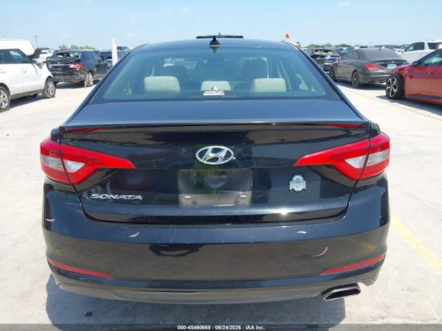 Hyundai SONATA SE 2015 5NPE24AF7FH220273 Image 17