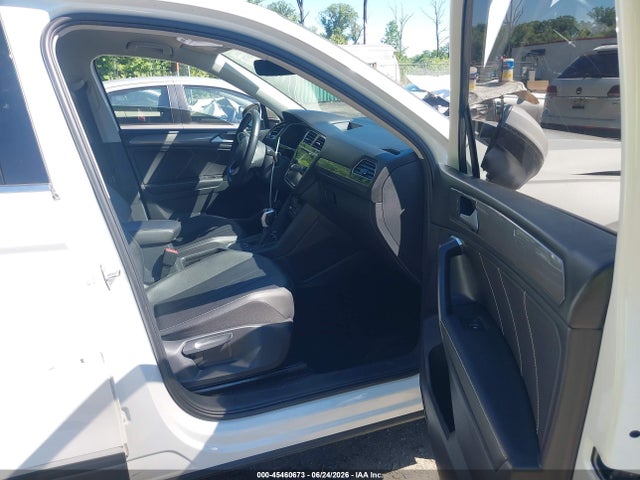 Aukcja sprzedaży 2023 Volkswagen Tiguan 2.0t Se, vin: 3VV3B7AX4PM136149, numer aukcji: 45460673