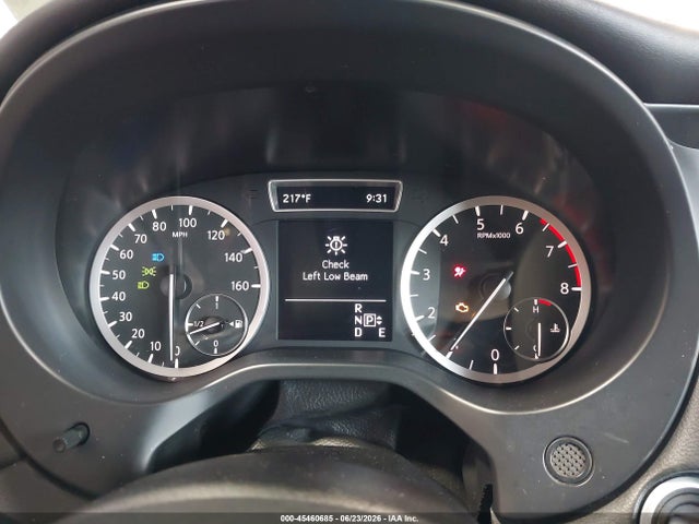 SJKCH5CP2HA033404 Infiniti QX30