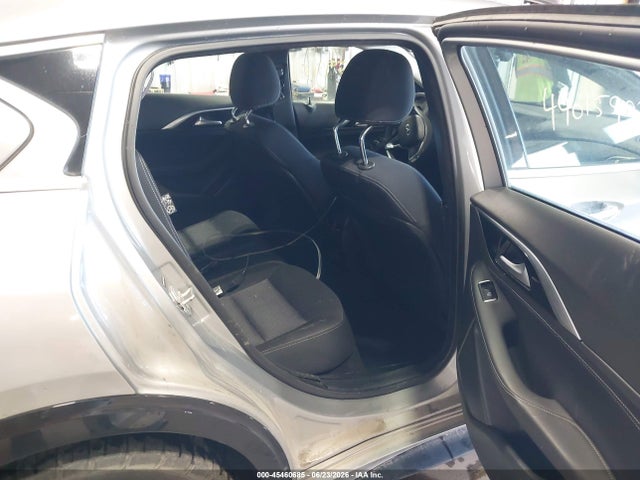 SJKCH5CP2HA033404 Infiniti QX30