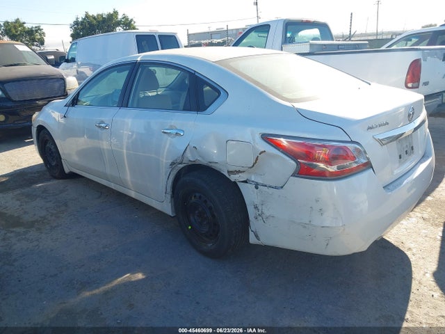 1N4AL3AP1FC235402 Nissan Altima 2.5 S