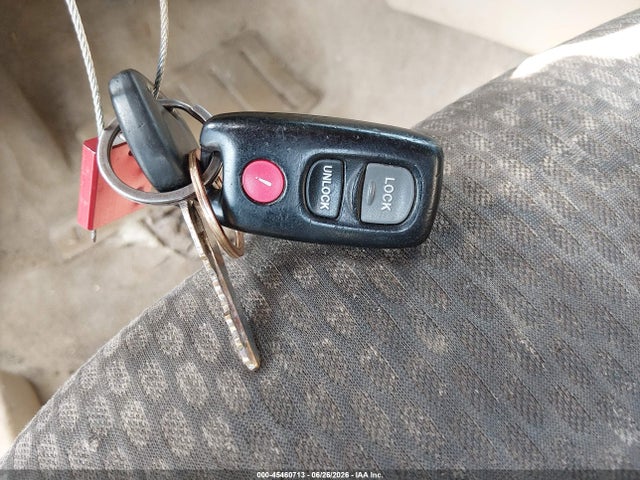 45460713 :رقم المزاد ، JM1BK12F541201032 vin ، 2004 Mazda Mazda3 I مزاد بيع