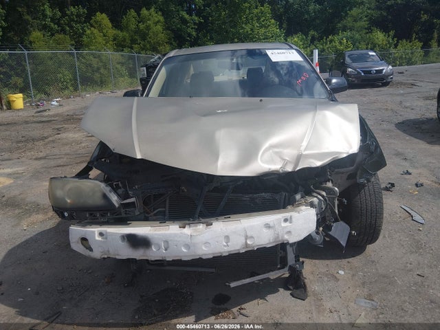 45460713 :رقم المزاد ، JM1BK12F541201032 vin ، 2004 Mazda Mazda3 I مزاد بيع