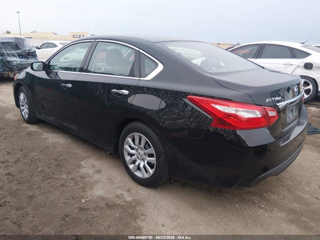 1N4AL3AP8HN332622 Nissan Altima 2.5 S