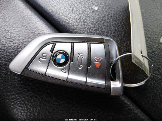 Продажа на аукционе авто 2016 Bmw X5 Xdrive50i, vin: 5UXKR6C53G0J79801, номер лота: 45460753