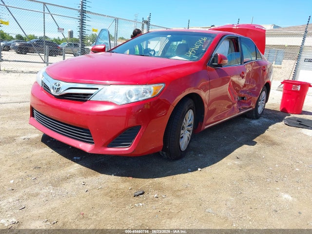 2014 Toyota Camry Le მანქანა იყიდება აუქციონზე, vin: 4T4BF1FK2ER351659, აუქციონის ნომერი: 45460756
