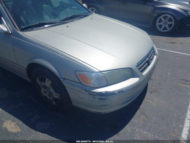 2000 Toyota Camry Le მანქანა იყიდება აუქციონზე, vin: JT2BG22K4Y0440001, აუქციონის ნომერი: 45460778