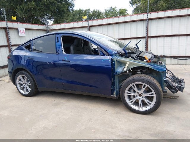 45460829 :رقم المزاد ، 7SAYGDEE9PA129795 vin ، 2023 Tesla Model Y Awd/long Range Dual Motor All-wheel Drive مزاد بيع