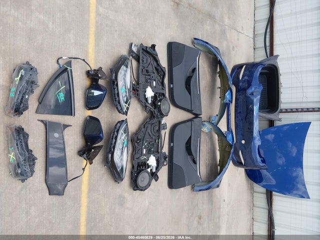 45460829 :رقم المزاد ، 7SAYGDEE9PA129795 vin ، 2023 Tesla Model Y Awd/long Range Dual Motor All-wheel Drive مزاد بيع
