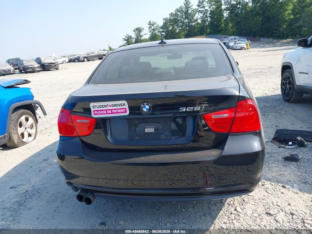 45460842 :رقم المزاد ، WBAPH7C57BA802501 vin ، 2011 Bmw 328i مزاد بيع