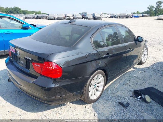 45460842 :رقم المزاد ، WBAPH7C57BA802501 vin ، 2011 Bmw 328i مزاد بيع
