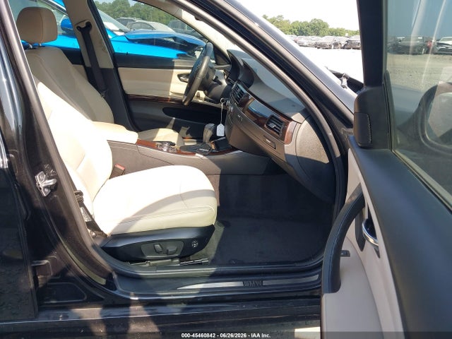 45460842 :رقم المزاد ، WBAPH7C57BA802501 vin ، 2011 Bmw 328i مزاد بيع