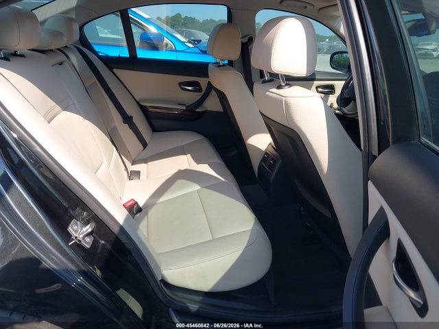 45460842 :رقم المزاد ، WBAPH7C57BA802501 vin ، 2011 Bmw 328i مزاد بيع