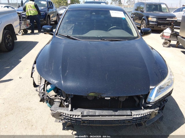1HGCR6F76FA009395 Honda Accord Hybrid Touring