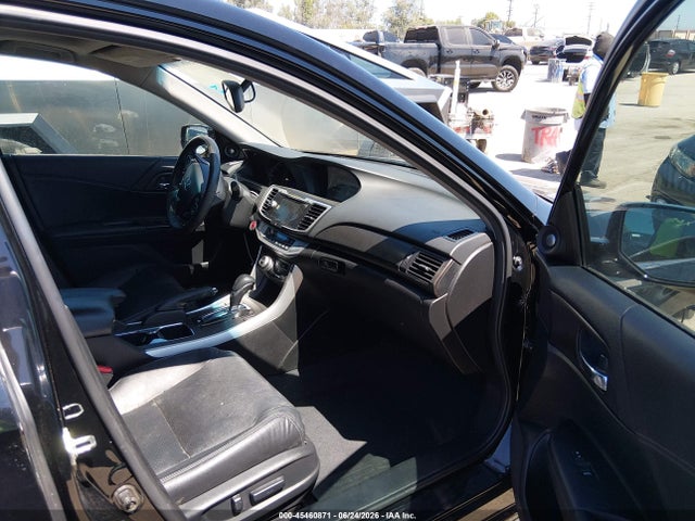 Продаж на аукціоні авто 2015 Honda Accord Hybrid Touring, vin: 1HGCR6F76FA009395, номер лоту: 45460871