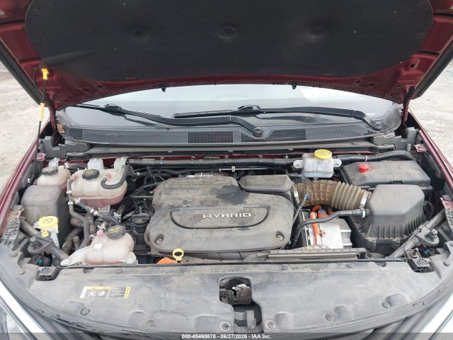 Chrysler Pacifica Hybrid Touring Plus 2018 2C4RC1H70JR306919 Image 10