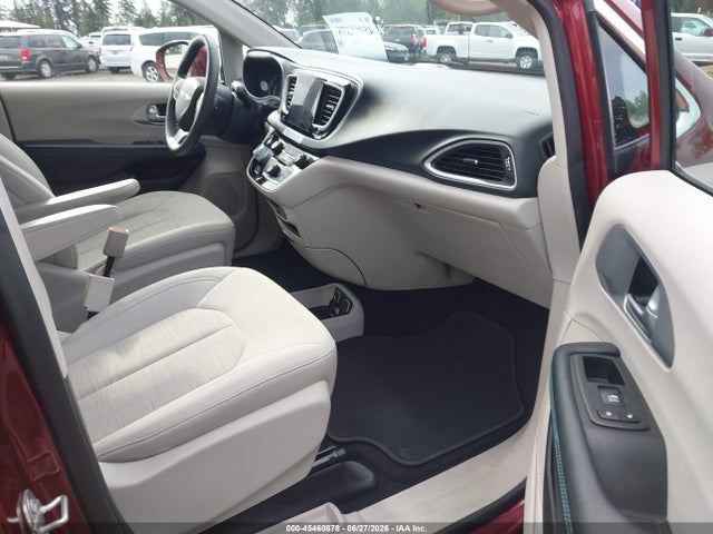 Chrysler Pacifica Hybrid Touring Plus 2018 2C4RC1H70JR306919 Image 5