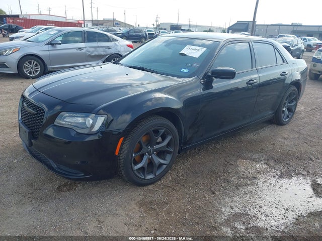 45460887 :رقم المزاد ، 2C3CCAAG8PH613905 vin ، 2023 Chrysler 300 Touring مزاد بيع