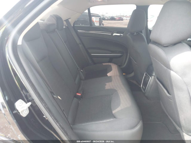 45460887 :رقم المزاد ، 2C3CCAAG8PH613905 vin ، 2023 Chrysler 300 Touring مزاد بيع
