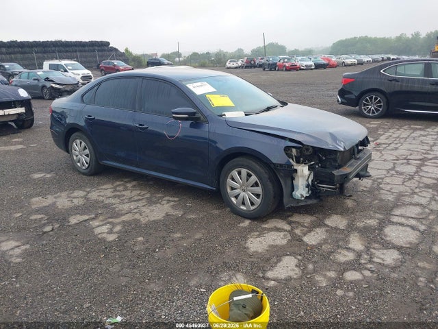 Продаж на аукціоні авто 2013 Volkswagen Passat 2.5l S, vin: 1VWAP7A32DC035996, номер лоту: 45460937