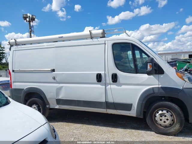 45460945 :رقم المزاد ، 3C6TRVAG7EE124932 vin ، 2014 Ram Promaster 1500 Low Roof مزاد بيع
