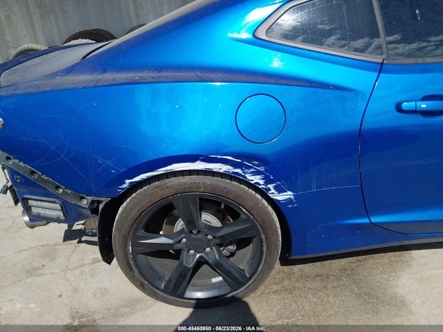 Chevrolet Camaro 2lt 2017 1G1FD1RS6H0213726 Image 19