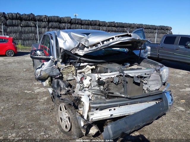 5TFUM5F19GX066888 Toyota Tundra Sr5 4.6l V8