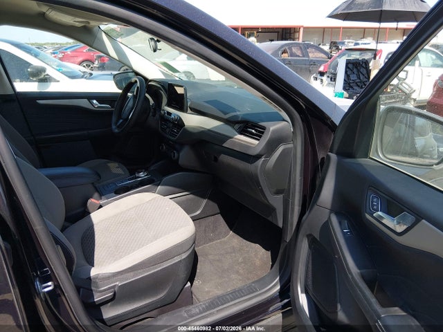 1FMCU0BZ2MUA68243 Ford Escape Se Hybrid