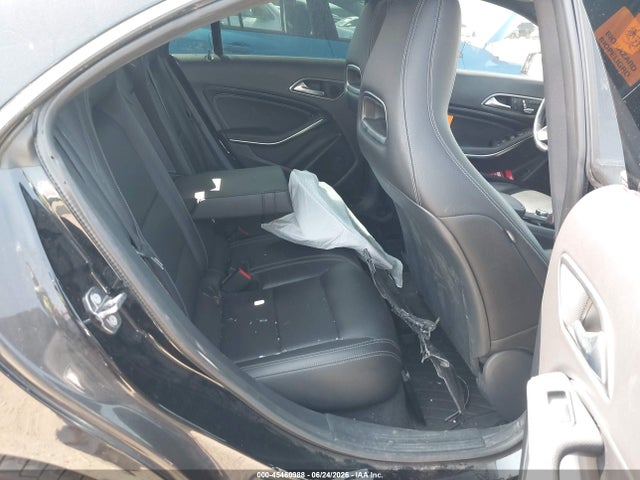 Продажа на аукционе авто 2019 Mercedes-benz Cla 250, vin: WDDSJ4EB1KN743480, номер лота: 45460988
