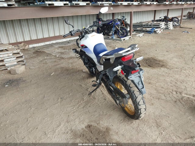 45461001 :رقم المزاد ، JH2RD1717SK000690 vin ، 2025 Honda Xl750 مزاد بيع