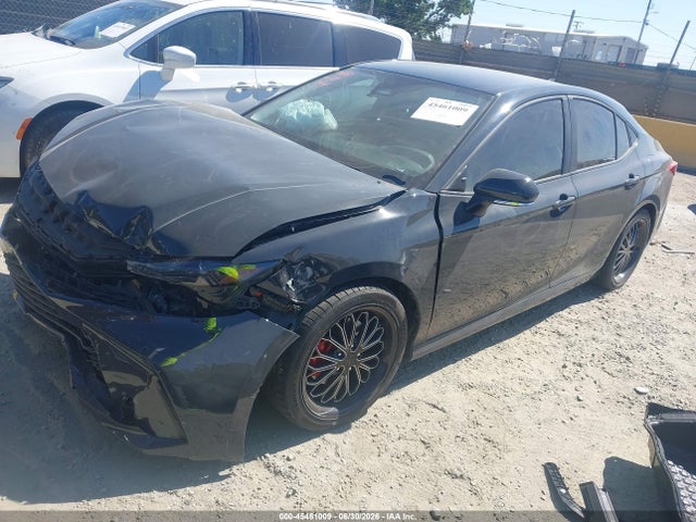 Toyota CAMRY LE 2025 4T1DAACK1SU109527 Image 2