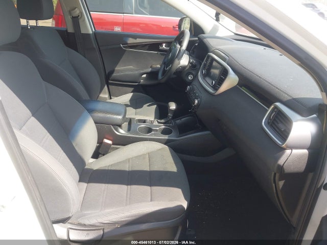 45461013 :رقم المزاد ، 5XYPGDA3XKG459009 vin ، 2019 Kia Sorento 2.4l Lx مزاد بيع
