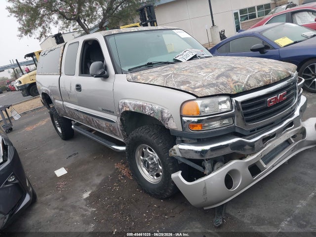 45461025 :رقم المزاد ، 1GTHK29UX5E337123 vin ، 2005 Gmc Sierra 2500hd Sle مزاد بيع