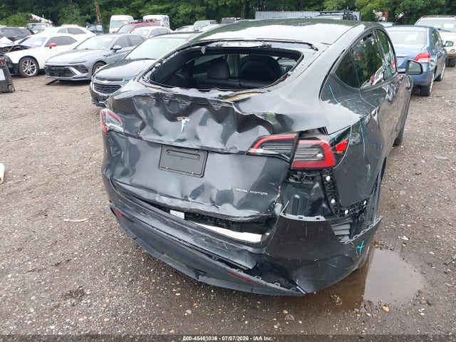 Aukcja sprzedaży 2025 Tesla Model Y Long Range Dual Motor All-wheel Drive, vin: 7SAYGDEE5SA358726, numer aukcji: 45461036
